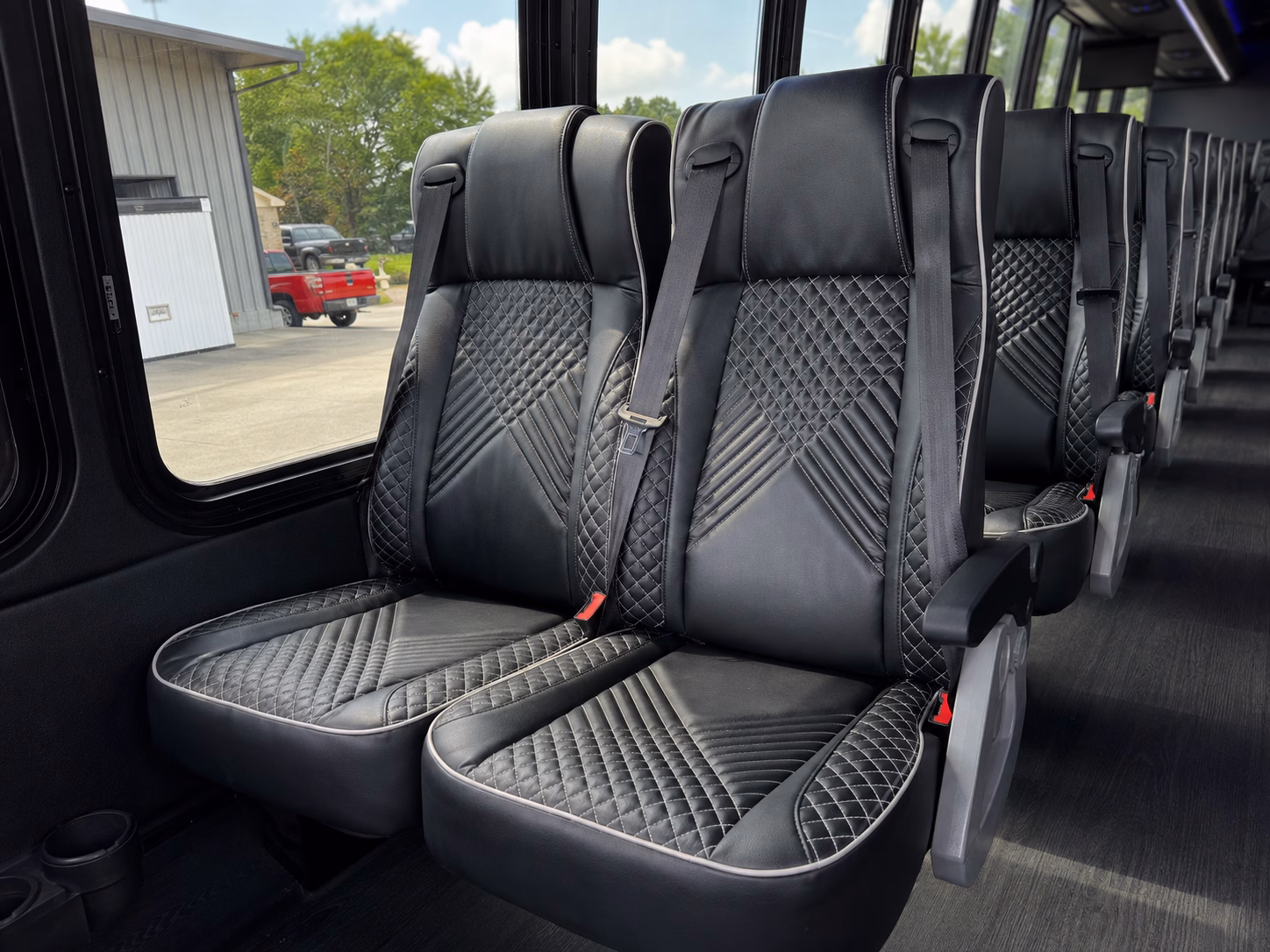 sofi stadium bus rentals for rams chargers and fifa world cup 2026 games